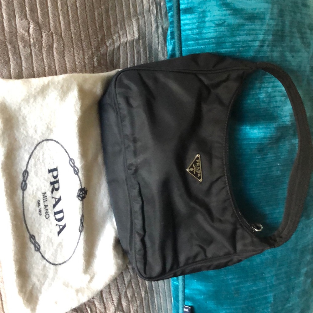 Hand bag